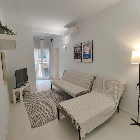 Family Apartment Close To Parc Gueell Barselona Dış mekan fotoğraf