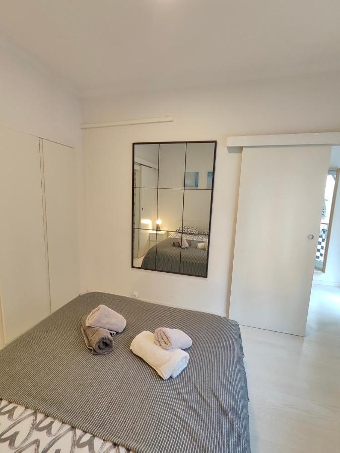 Family Apartment Close To Parc Gueell Barselona Dış mekan fotoğraf